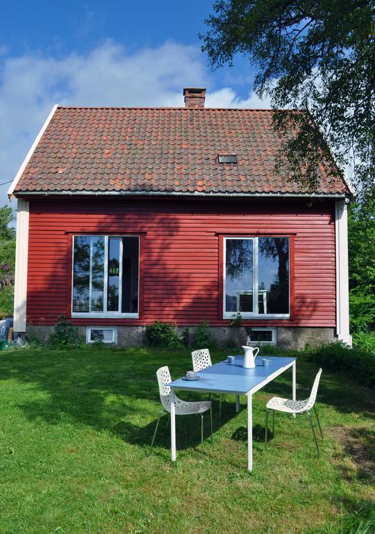 Hei Og Hav - I Torbjorn Egners Ferierike Villa Mandal Buitenkant foto